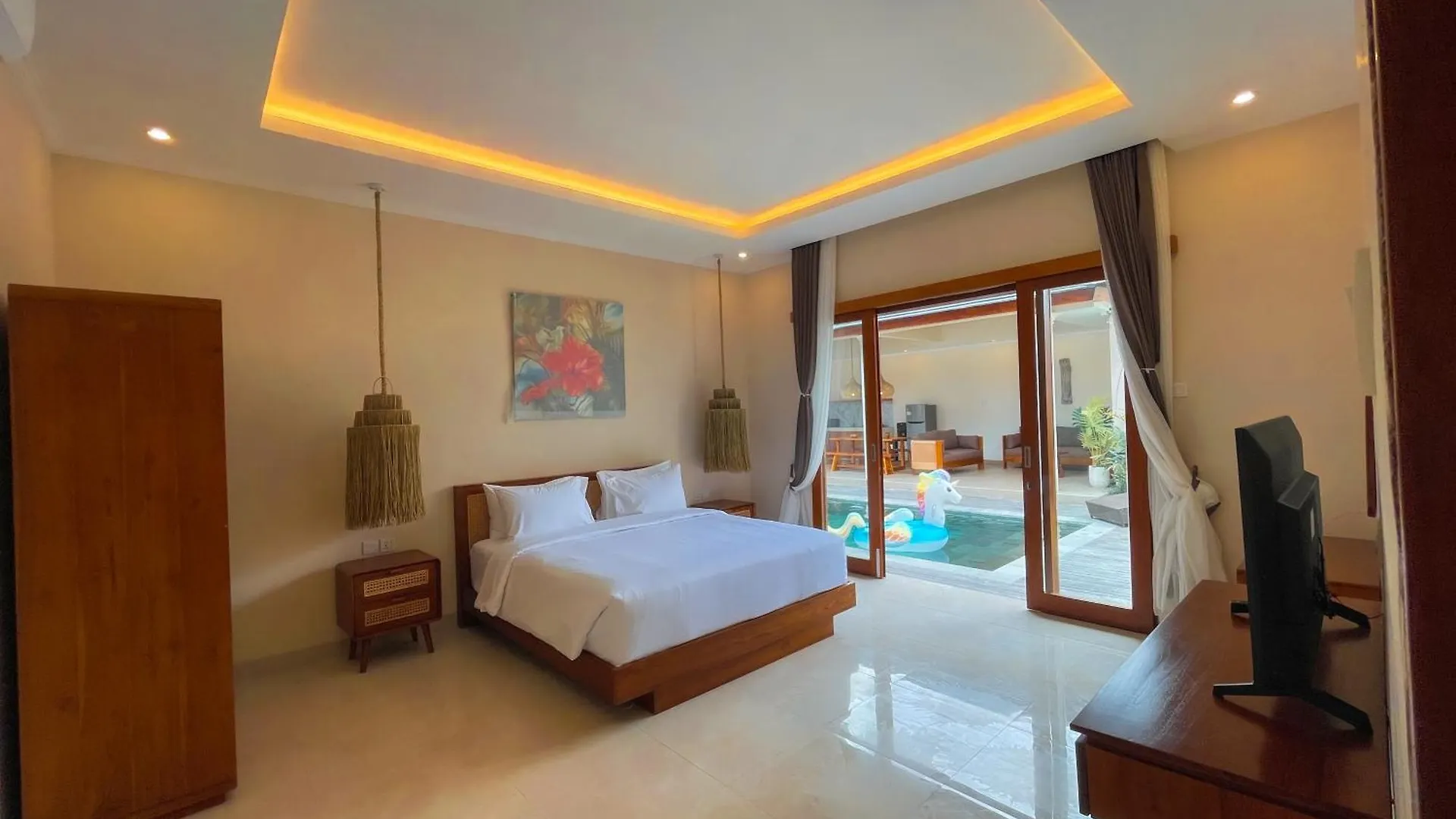 2Br Tropical Villa Sinergi In Seminyak