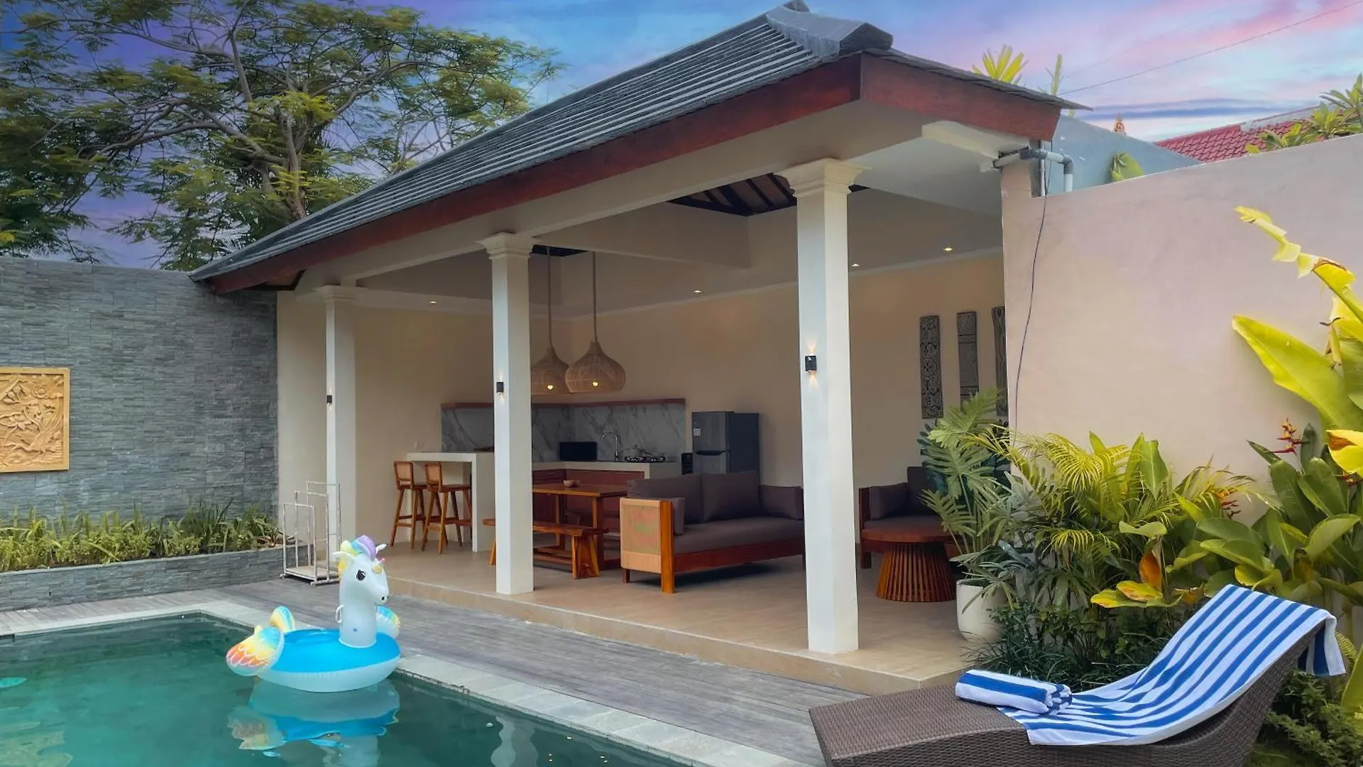 2Br Tropical Villa Sinergi In Seminyak Seminyak (Bali)
