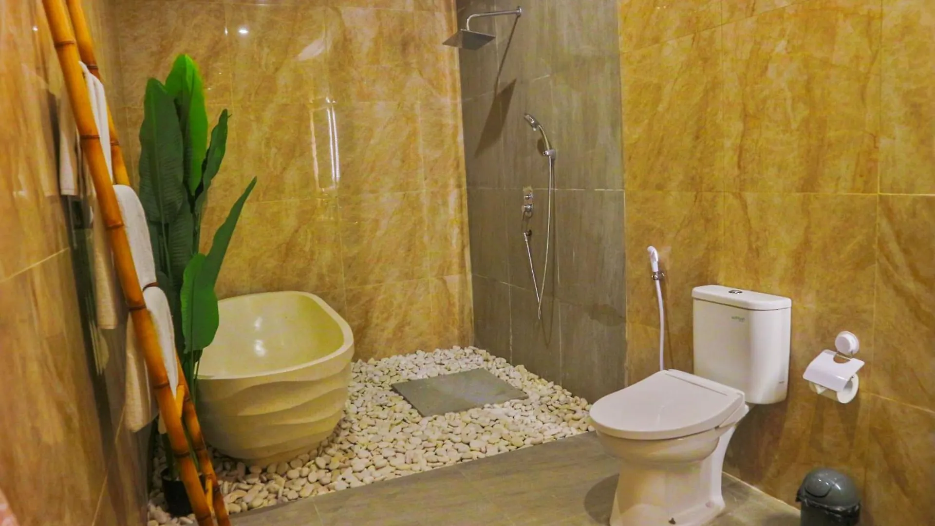 2Br Tropical Villa Sinergi In Seminyak Seminyak (Bali)