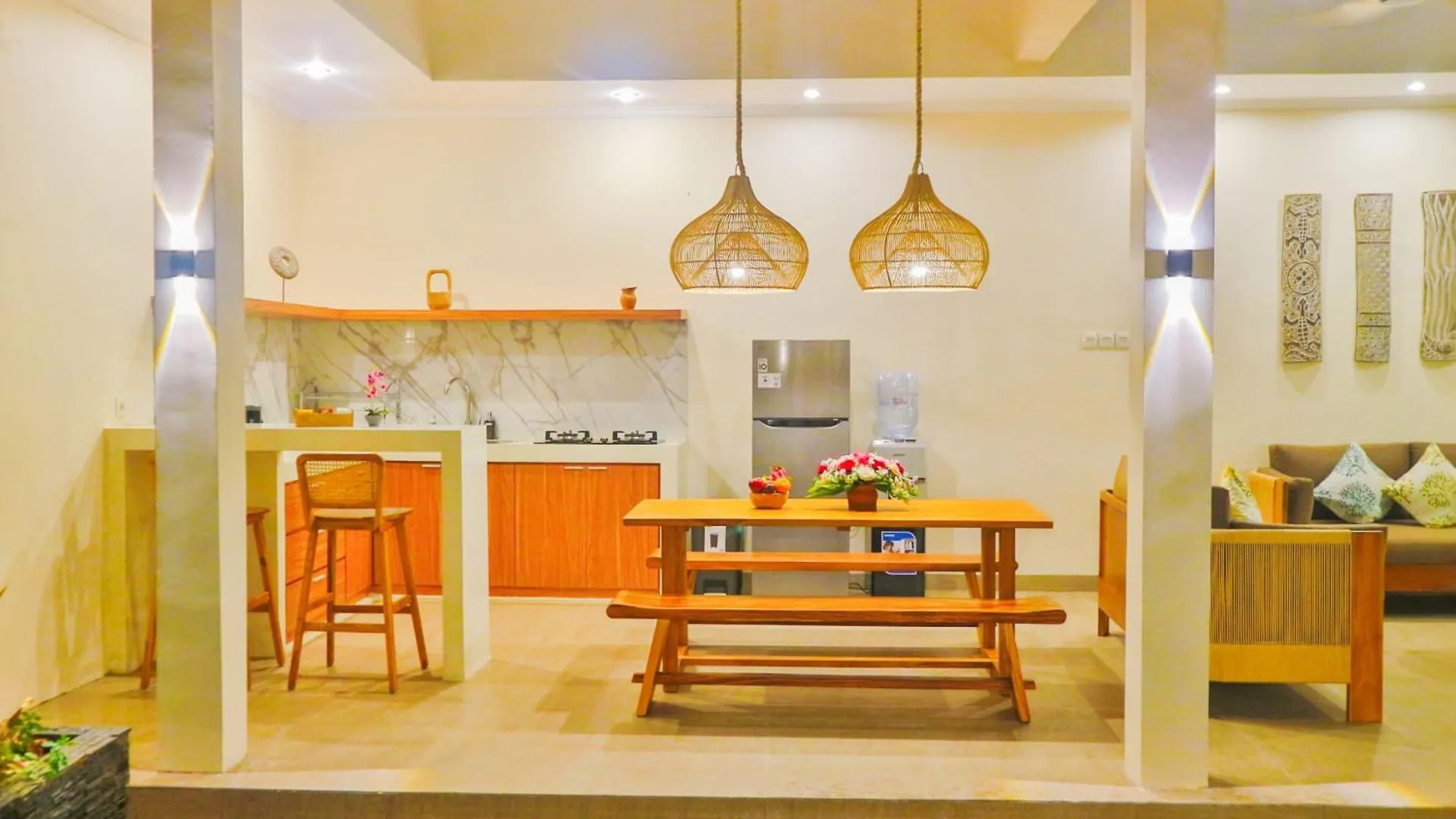 2Br Tropical Villa Sinergi In Seminyak Indonesia